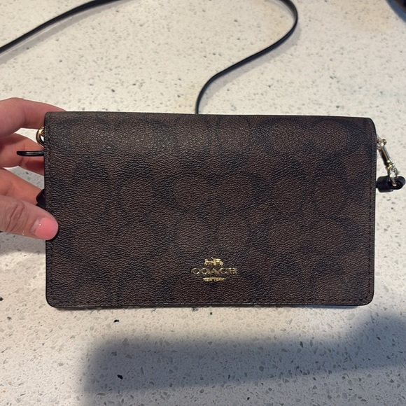 NWT Coach Signature Leather Crossbody – Brown/Black Clutch - Picture 7 of 10